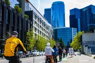Seattle Electric Bike Tour 2.5 hr thumbnail 3
