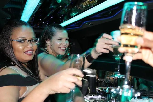 Las Vegas Limo Tour with Champagne 2 hr - Image 2