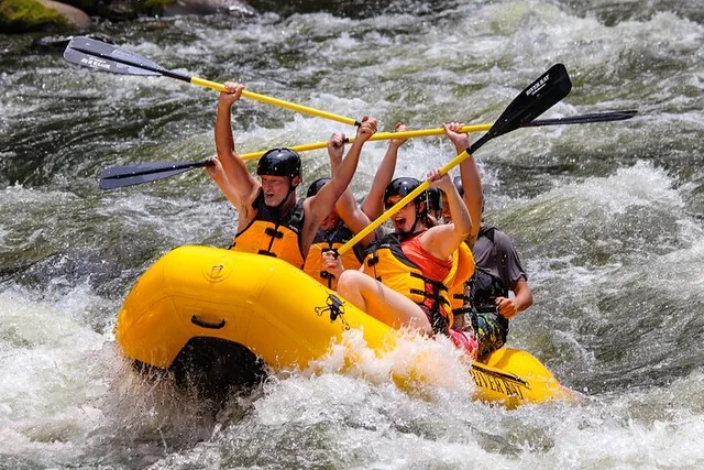 Upper Pigeon River Rafting Adventure - Image 5