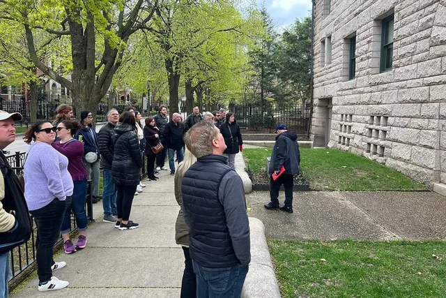 Chicago Haunted History and Ghost Hunt Tour - Image 4