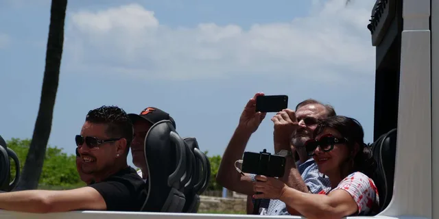 Miami Convertible Bus Sightseeing Tour 3 hr - Image 5