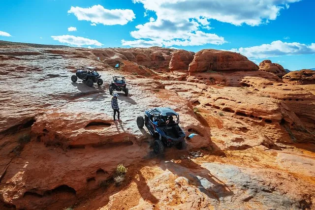 Hurricane UTV Rock Crawling Tour - Image 2