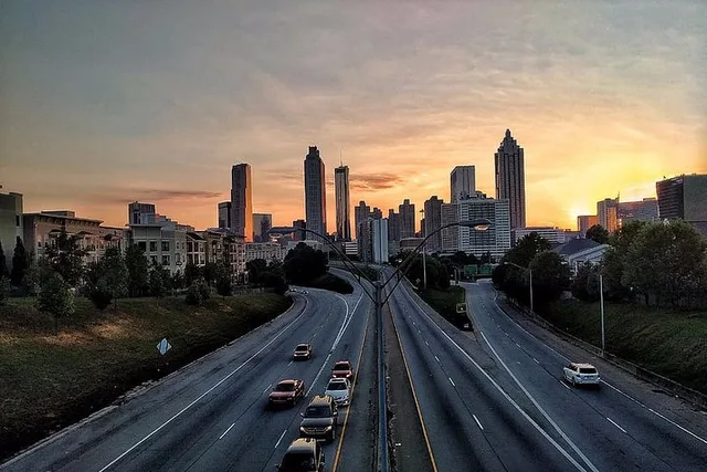 Atlanta City Tour with Private Driver - Image 2