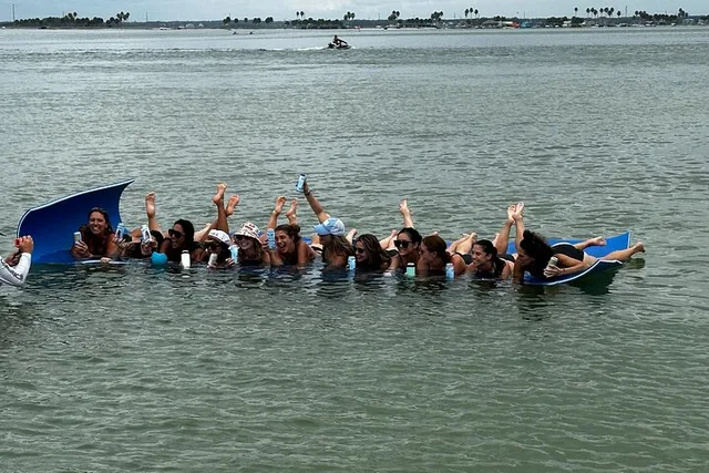 Clearwater Beach Pontoon and Watersports Tour - Image 4