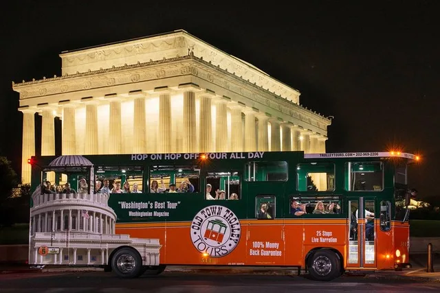 Washington DC Monuments by Moonlight Trolley Tour - Image 2