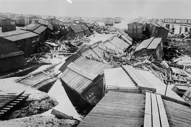 Galveston Historical Storm Tour 2 hr - Image 3