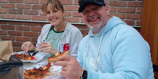 San Diego Pizza and Ice Cream Walking Tour 2 hr - Image 2
