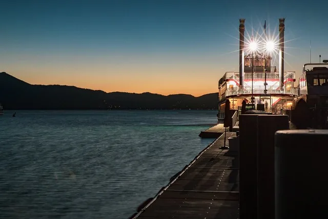 Lake Tahoe Dinner Cruise at Sunset - Image 1