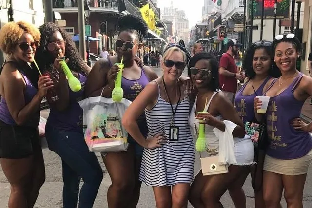 New Orleans Ghost Hunting Tour with EMF Meter - Image 6