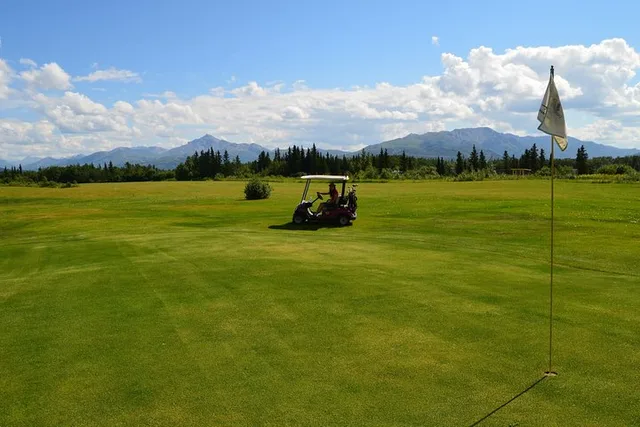 Alaska Tundra Golfing Experience - Image 4