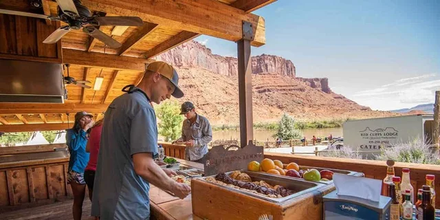 Moab Colorado River Rafting with BBQ Lunch - Image 6