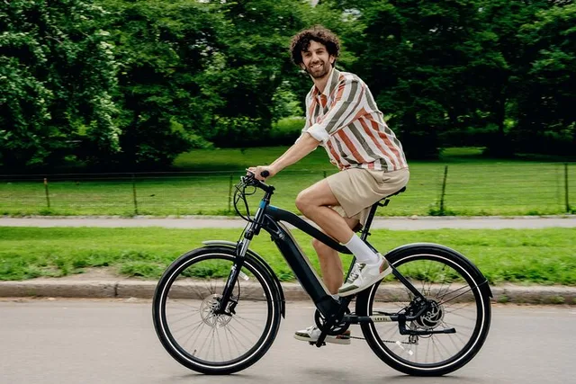 New York City E-Bike Rental in Central Park - Image 2