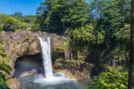 Hilo Volcanoes and Waterfalls Private Tour thumbnail 4