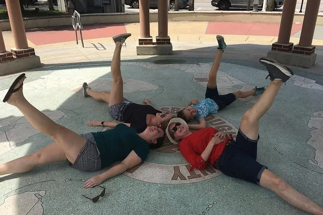 Atlanta Scavenger Hunt - Image 2