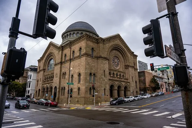 San Francisco Historic Synagogue Tour - Image 5