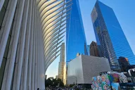 New York City Guided Bus and Ferry Tour thumbnail 6