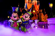 Orlando Halloween Party at Magic Kingdom thumbnail 2