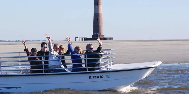 Charleston Morris Island Eco Boat Tour - Image 6