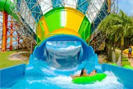 Oahu Zipline and Waterpark Adventure thumbnail 6