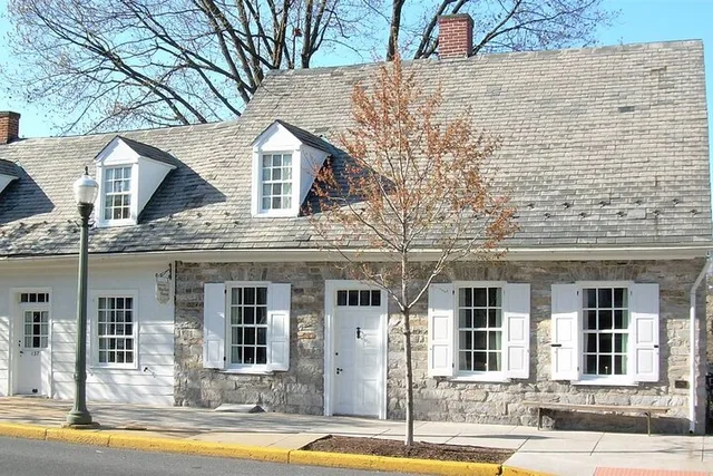 Lititz Johannes Mueller House Tour - Image 6