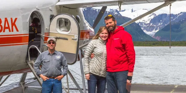 Juneau 5-Glacier Seaplane Tour - Image 5