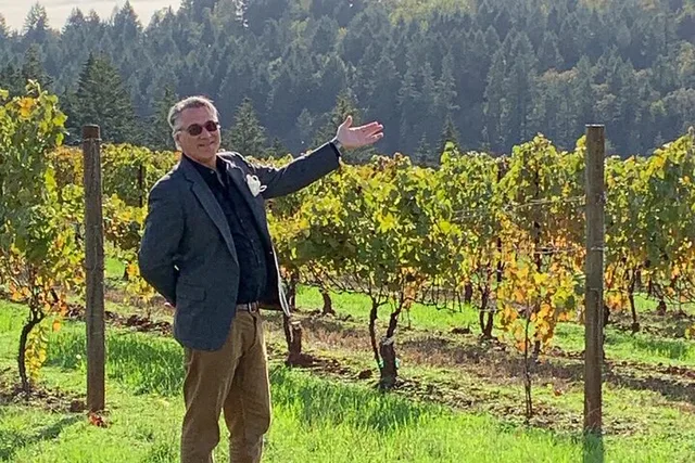 Willamette Valley Wine Tasting Tour with Artisan Lunch - Image 2