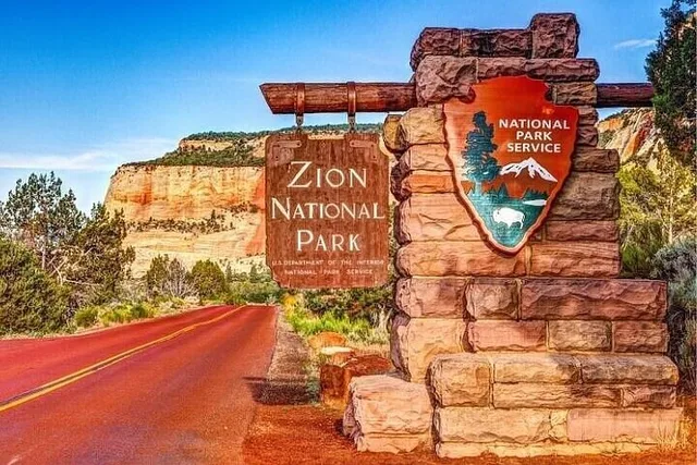 Las Vegas Bryce Canyon & Zion National Park Tour - Image 1