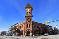 Grapevine Foodie and Winery Tour thumbnail 2