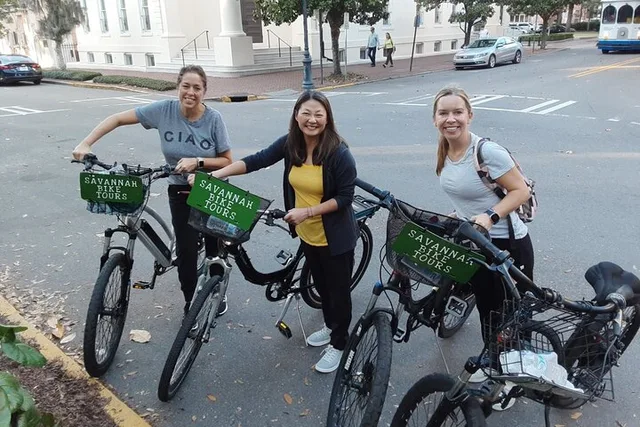 Savannah E-Bike Tour of History and Culture - Image 6