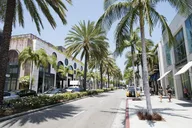 Hollywood and Beverly Hills Tour thumbnail 3