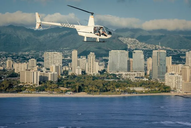 Honolulu Helicopter Tour 18 Min - Image 2