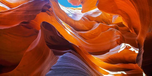 Sedona Horseshoe Bend & Antelope Canyon X Tour - Image 1