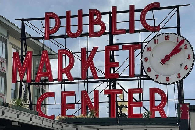 Seattle Major Attractions Small Group Tour - Image 3
