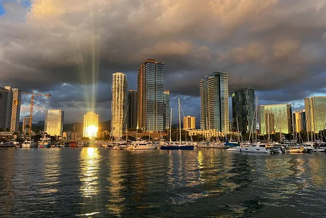 Waikiki Sunset Cruise - Image 6