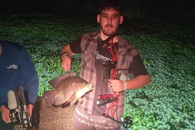 Palm Bay Airboat Bowfishing Adventure - Image 6
