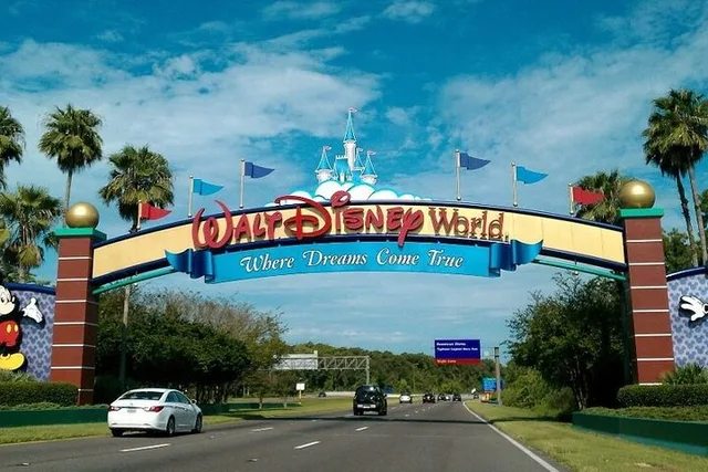 Miami Private Transfer from Airport to Hotel or Port - Image 5