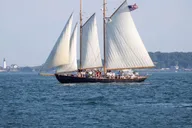 Portland Coastal Windjammer Sailing Cruise 2 hr thumbnail 5