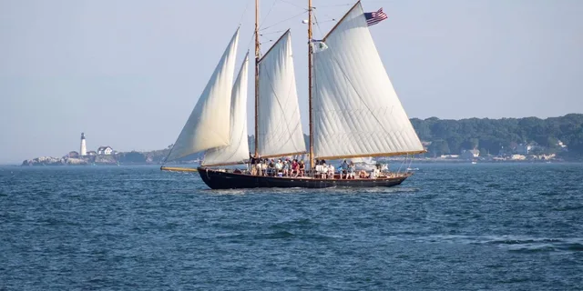 Portland Coastal Windjammer Sailing Cruise 2 hr - Image 5