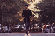 Washington DC Electric Scooter Rental thumbnail 3