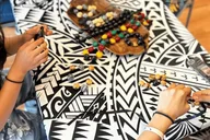 Maui Kukui Nut Bracelet Craft Class thumbnail 4