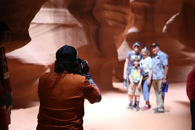 Page Upper Antelope Canyon Tour - Image 3