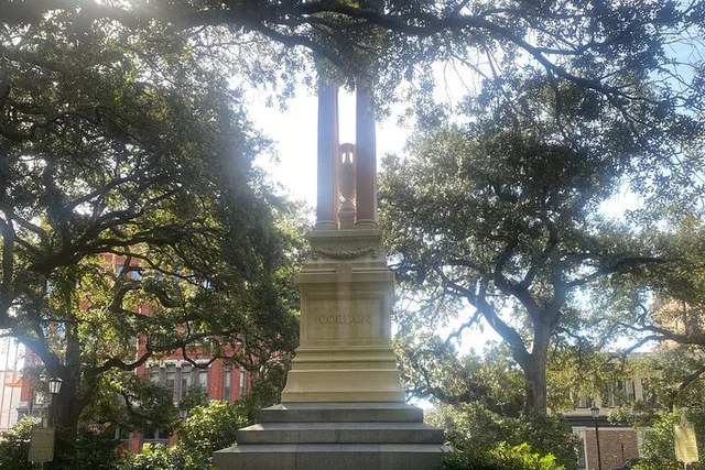 Savannah Walking Tour of Historic Sites - Image 2
