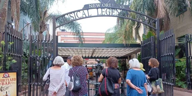 New Orleans Jazz Walking Tour - Image 2