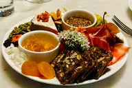 Beverly Hills Food Tour with Gourmet Tastings thumbnail 3