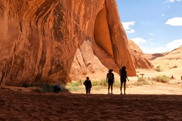 Monument Valley Tour in an Open-Air Safari - Image 4