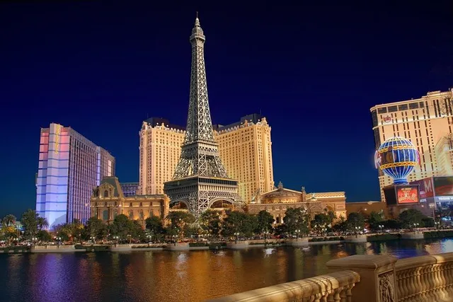 Las Vegas Night City Tour - Image 4