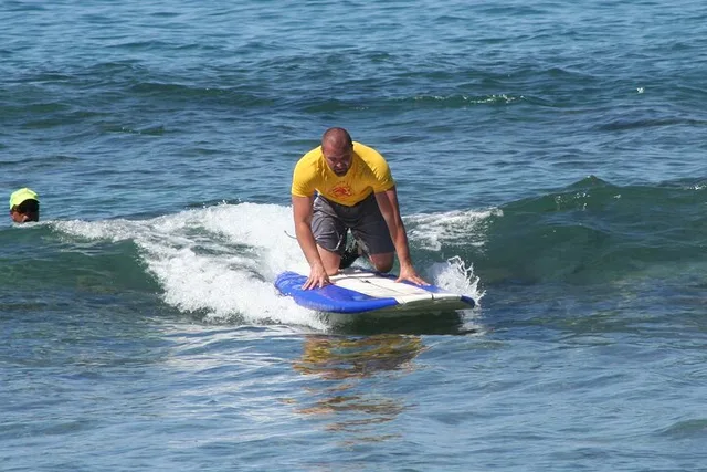 Po'ipu Surf Lesson - Image 3