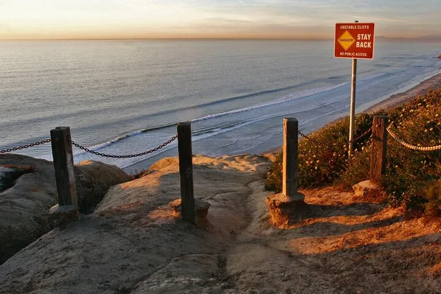 La Jolla Art, Viewpoints and Architecture Tour - Image 5