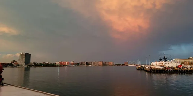 Boston Harbor Full Moon Cruise - Image 6