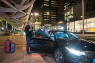 New York LaGuardia Airport Arrival Transfer thumbnail 2